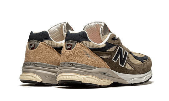 990-v3-made-in-usa-green-cream-sneakee-store