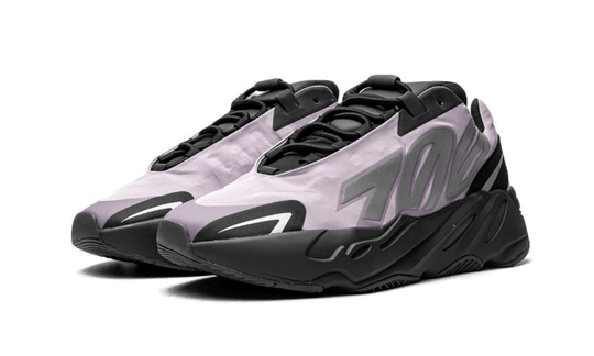 yeezy-700-mnvn-geode-sneakee-store