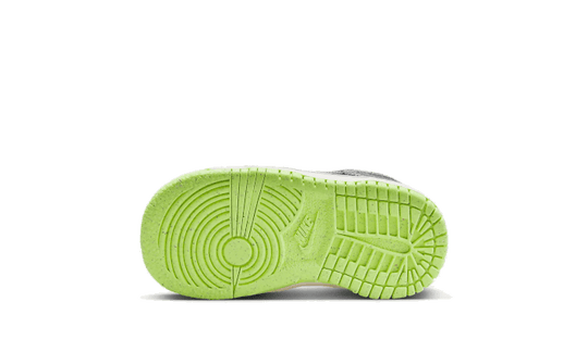 dunk-low-swoosh-shadow-iron-grey-bb-td-sneakee-store