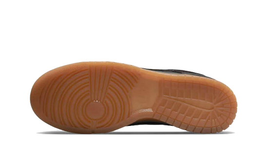 dunk-low-velvet-brown-black-sneakee-store