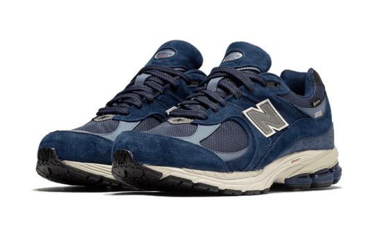 2002r-gore-tex-navy-arctic-grey-sneakee-store