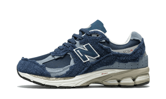 2002r-protection-pack-navy-sneakee-store