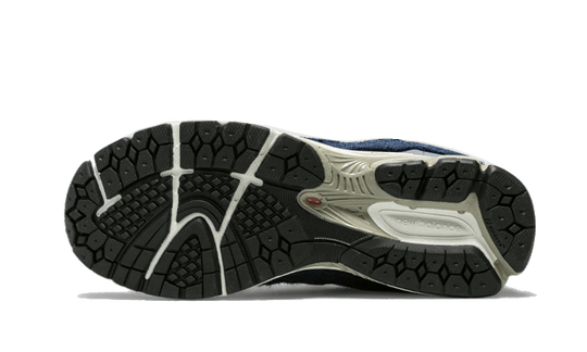 2002r-protection-pack-navy-sneakee-store