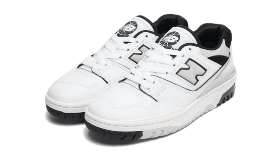 550-white-black-grey-sneakee-store