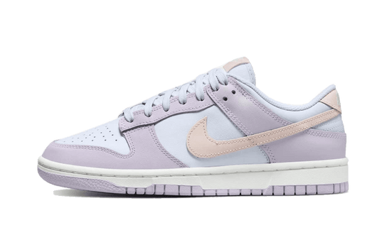 dunk-low-easter-2022-sneakee-store