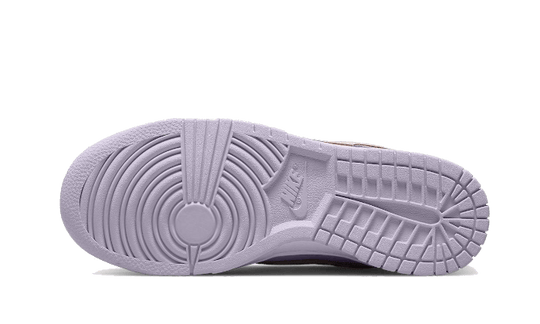 dunk-low-easter-2022-sneakee-store