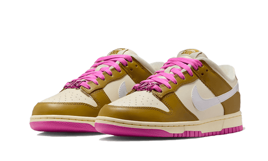 Nike Dunk Low SE Bronzine Pink - FD8683-700