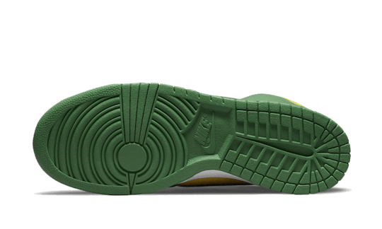 sb-dunk-high-supreme-by-any-means-brazil-sneakee-store