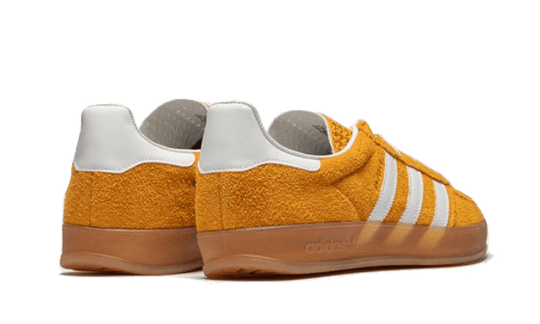 gazelle-indoor-orange-peel-sneakee-store