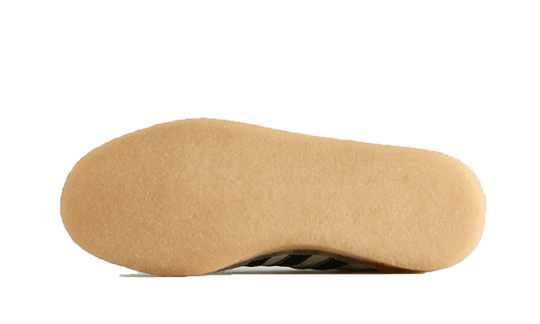 samba-8th-street-clarks-kith-chalk-white-sneakee-store