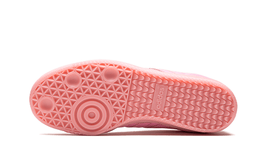 samba-pharrell-humanrace-pink-sneakee-store