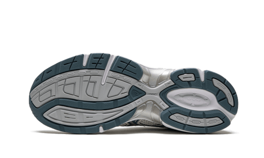gel-1130-cream-sneakee-store