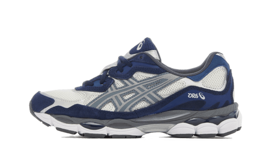 gel-nyc-yankees-sneakee-store