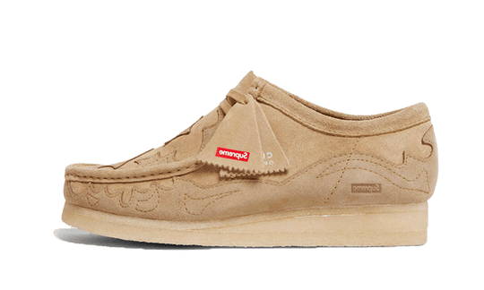 wallabee-supreme-beige-sneakee-store