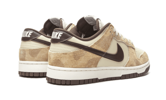 dunk-low-retro-prm-animal-pack-giraffe-sneakee-store