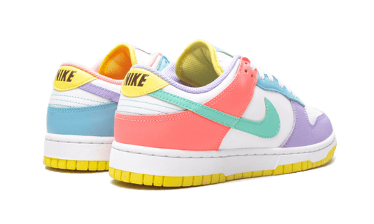 dunk-low-se-easter-sneakee-store