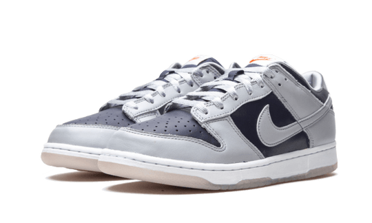 dunk-low-sp-college-navy-sneakee-store