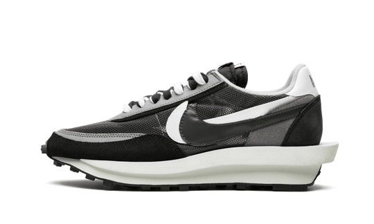 ld-waffle-sacai-black-anthracite-sneakee-store