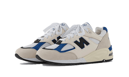 990-v2-made-in-usa-white-blue-sneakee-store