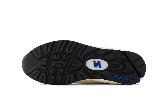 990-v2-made-in-usa-white-blue-sneakee-store