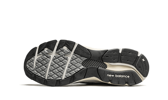 990-v3-made-usa-teddy-santis-sea-salt-sneakee-store