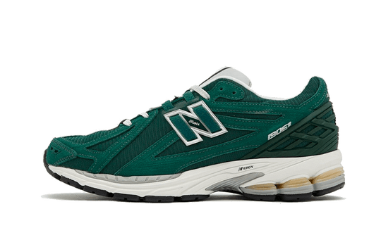 1906r-green-suede-metallic-silver-sneakee-store