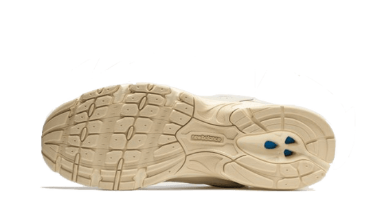 530-beige-angora-sneakee-store