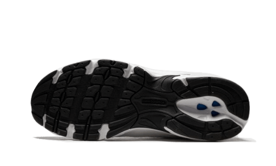 530-white-black-details-sneakee-store
