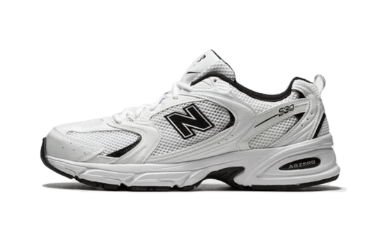 530-white-black-details-sneakee-store