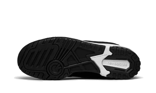 550-black-white-sneakee-store