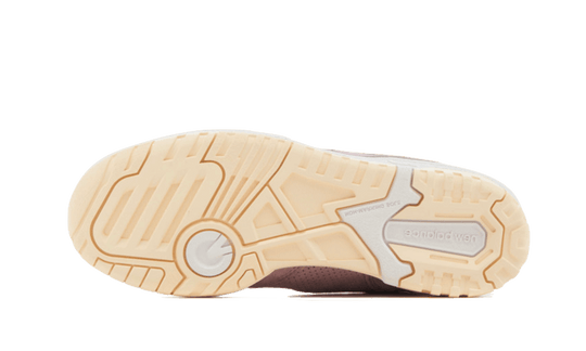550-lilac-chalk-suede-sneakee-store
