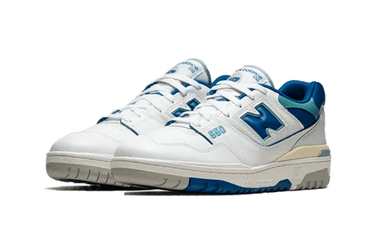 550-white-blue-groove-sneakee-store
