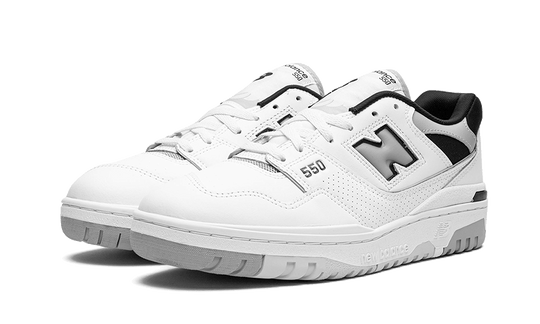 550-white-concrete-black-sneakee-store