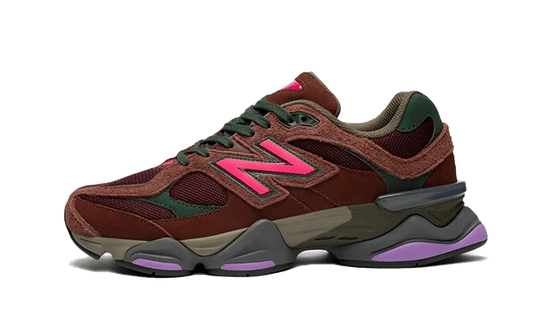 9060-rich-oak-burgundy-sneakee-store