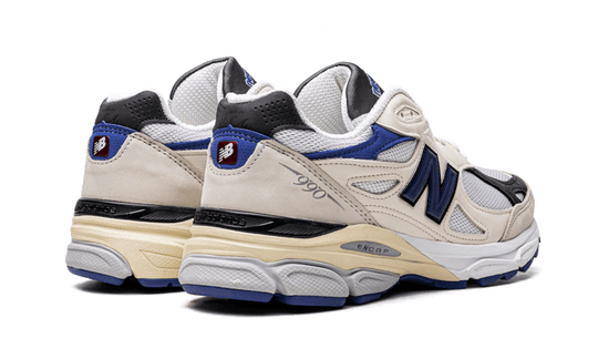 990v3---made-in-usa-cream-blue-sneakee-store