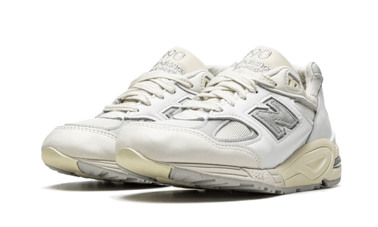 990v2-made-in-usa-teddy-santis-sea-salt-sneakee-store