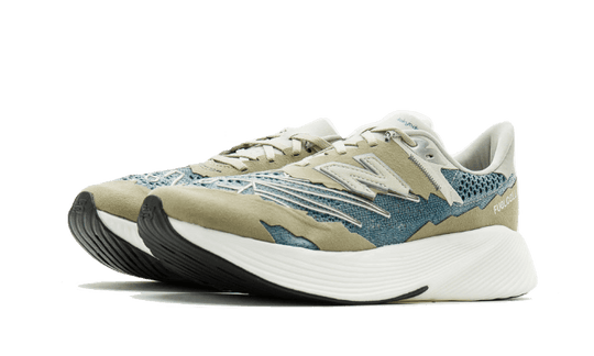 fuelcell-rc-elite-v2-tokyo-design-studio-grey-vetiver-sneakee-store