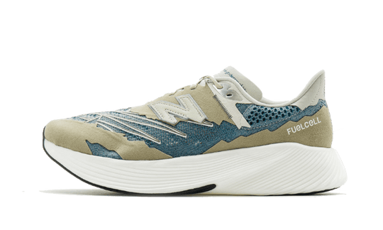 fuelcell-rc-elite-v2-tokyo-design-studio-grey-vetiver-sneakee-store