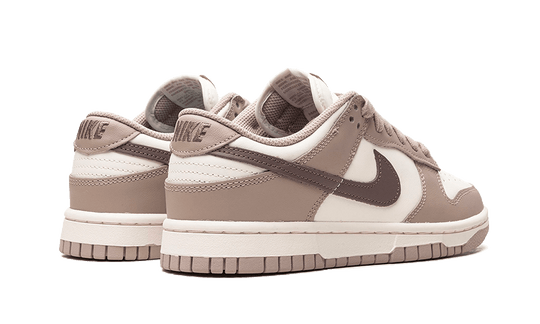 dunk-low-diffused-taupe-sneakee-store