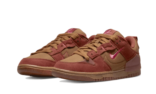 dunk-low-disrupt-2-desert-bronze-sneakee-store