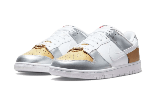 dunk-low-gold-silver-sneakee-store