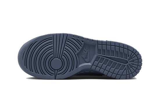 dunk-low-halloween-i-am-fearless-sneakee-store