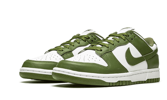 dunk-low-medium-olive-sneakee-store
