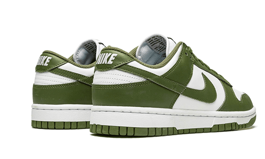 dunk-low-medium-olive-sneakee-store