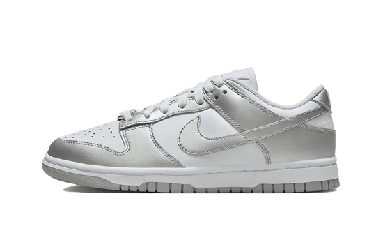 dunk-low-metallic-silver-sneakee-store