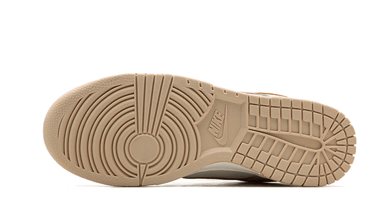 dunk-low-phantom-metallic-gold-sneakee-store