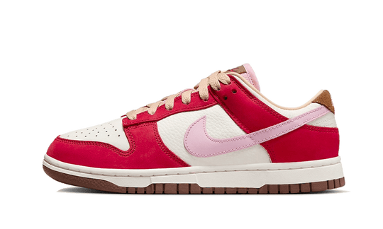 dunk-low-premium-bacon-sneakee-store