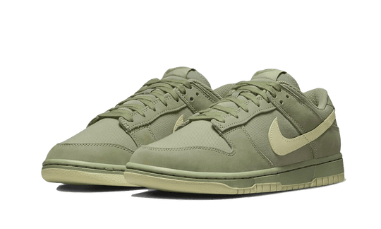dunk-low-premium-oil-green-sneakee-store