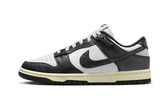 dunk-low-vintage-panda-sneakee-store