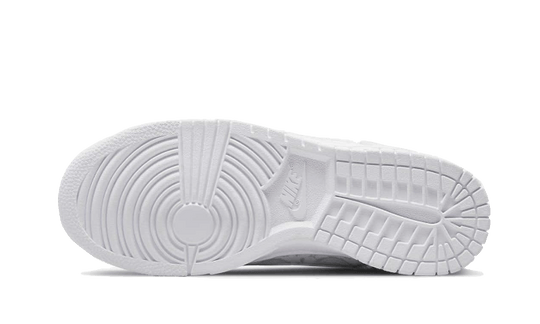 dunk-low-white-paisley-sneakee-store